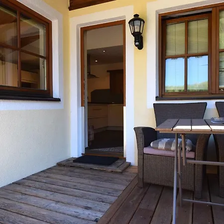 Apartamento A Casa Bernstein