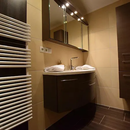 A Casa Bernstein Apartment *