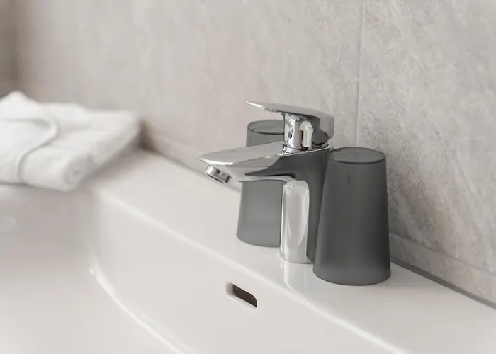 A Casa Bernstein 公寓 *