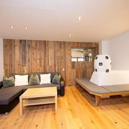 Apartament A Casa Bernstein *